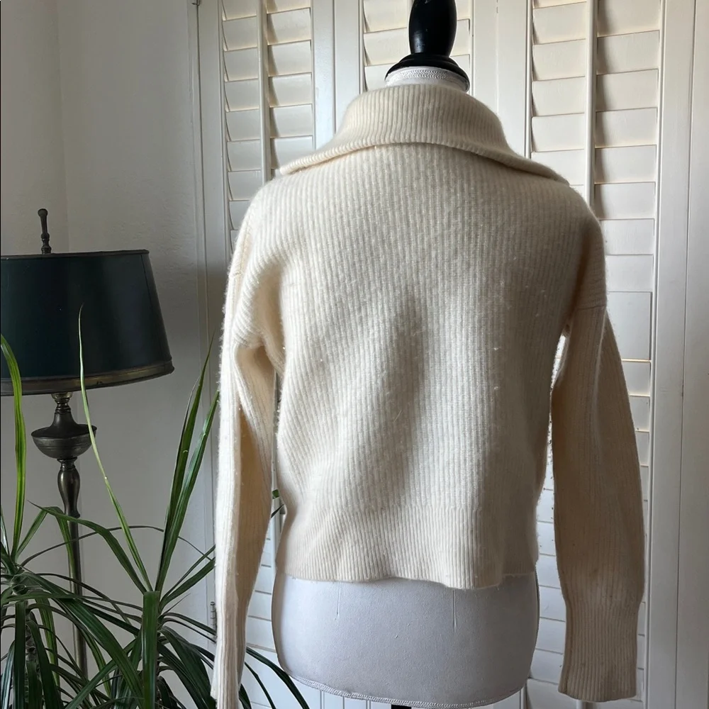 Cream Quarter-Zip Ribbed Cashmere Sweater - Picture 6 of 9